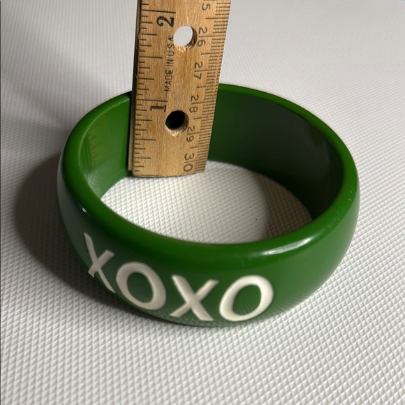 Green XOXO Bangle - Picture 2 of 4